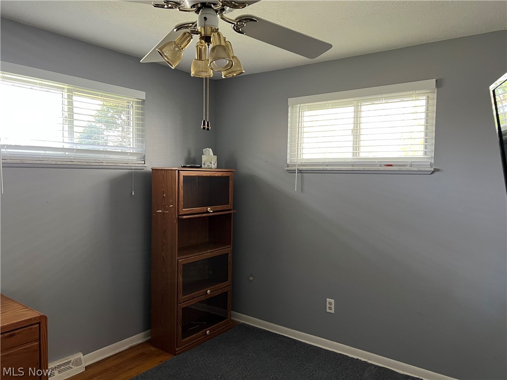 14674 Sheldon Road Brook Park, OH 44142 - Photo 6 of 23 Gallery Image 6
