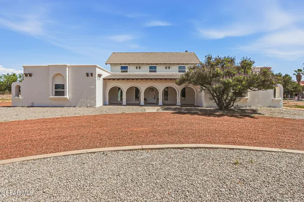 $625,000 | 4 Cielo Del Este, Anthony, NM 88021