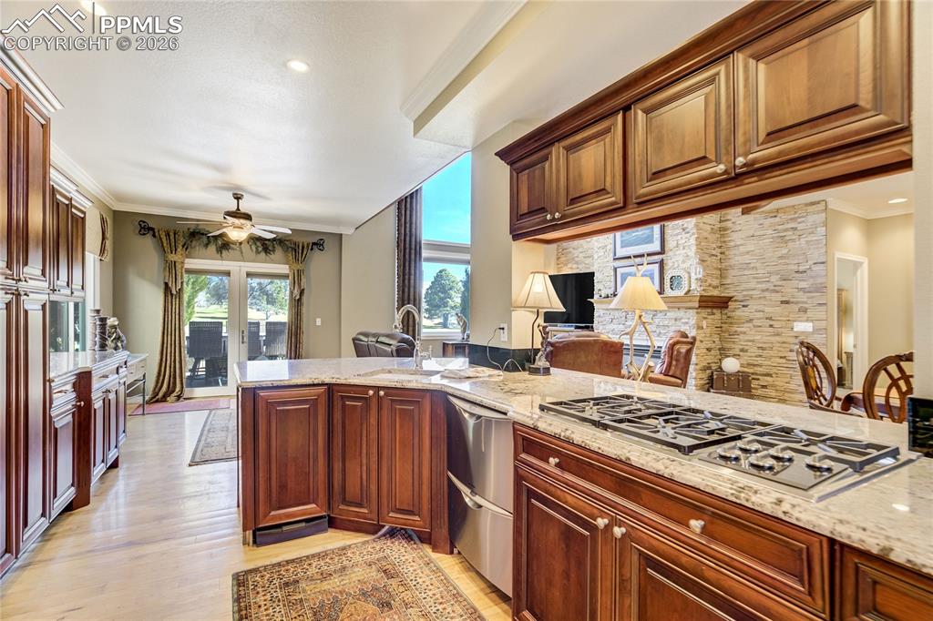 3271 Templeton Gap Road Colorado Springs, CO 80907 - Photo 13 of 49