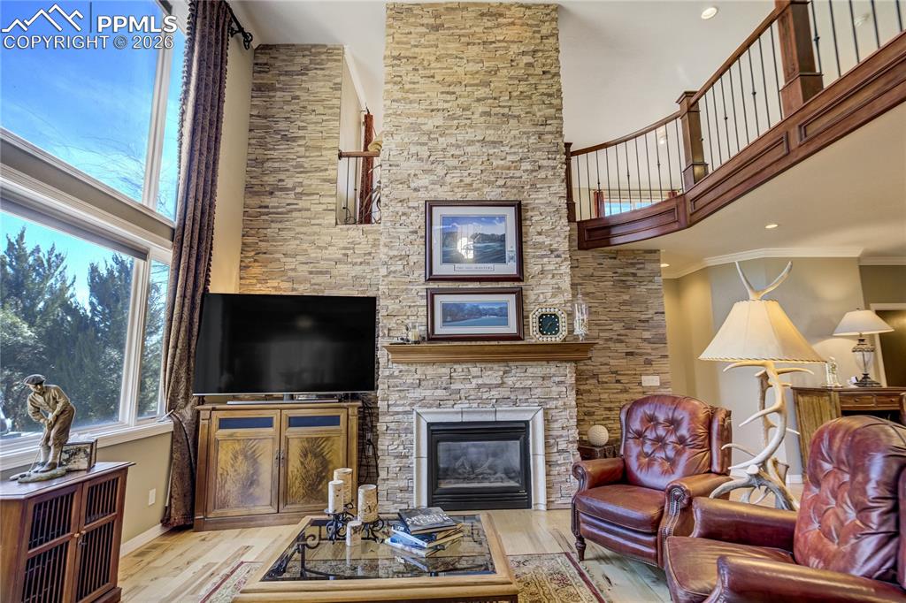 3271 Templeton Gap Road Colorado Springs, CO 80907 - Photo 10 of 49