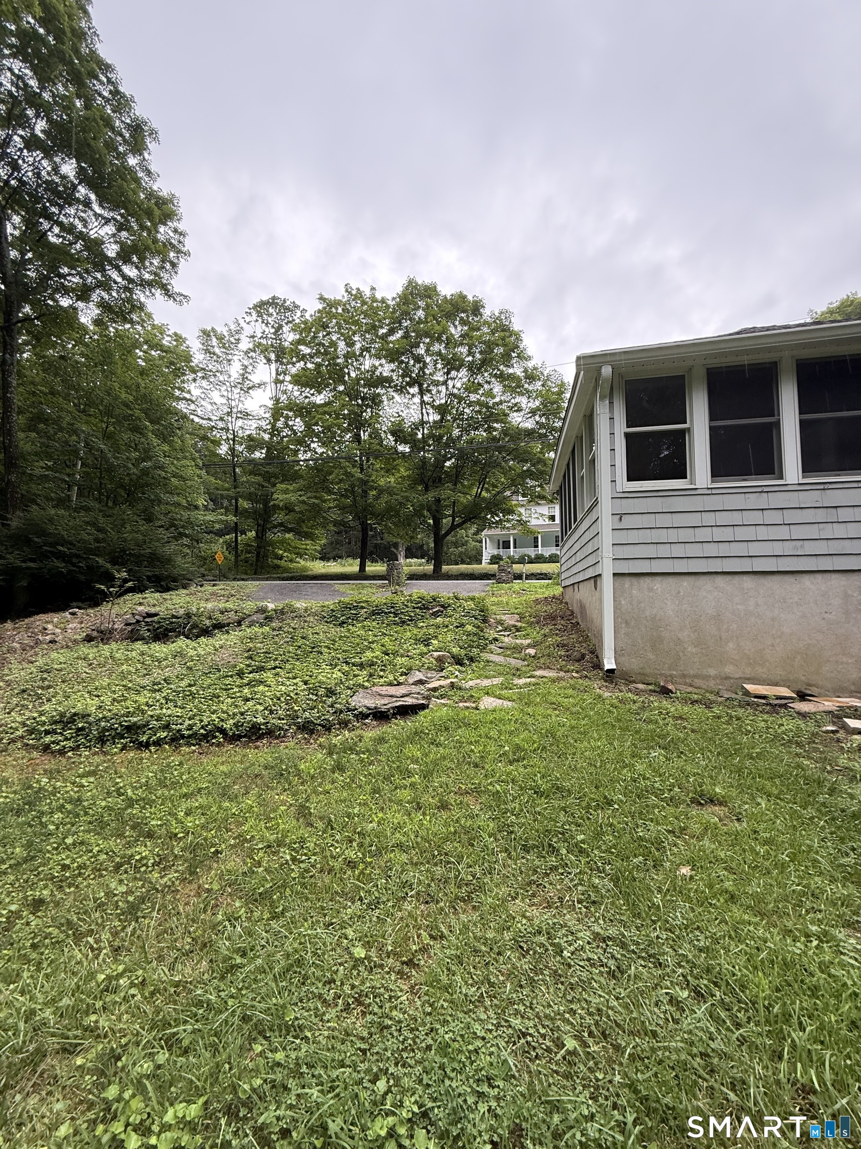 205 Mountain Road Wilton, CT 06897 - Photo 20 of 22