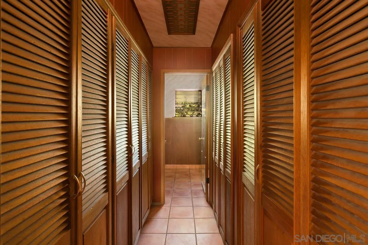 32630 Camino Moro Warner Springs, CA 92086 - Photo 21 of 33 a view of a bathroom