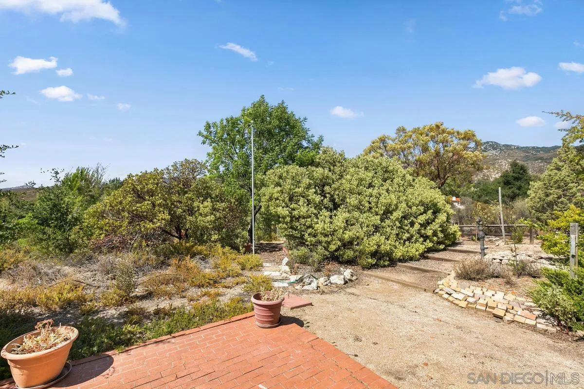 32630 Camino Moro Warner Springs, CA 92086 - Photo 29 of 33 a view of a backyard of the house