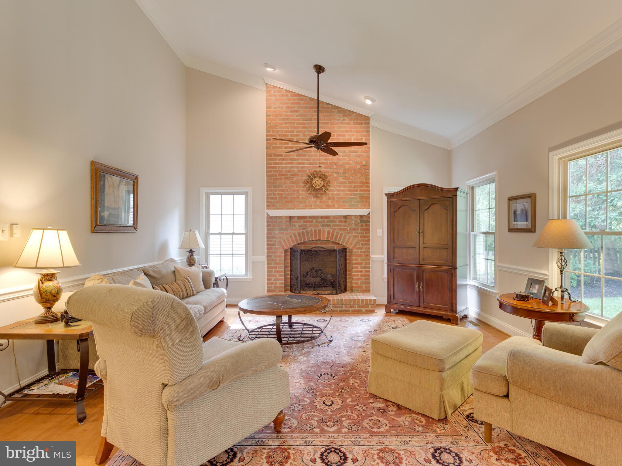 8119 Ridge Creek Way Springfield, VA 22153 - Photo 11 of 30 Family Room