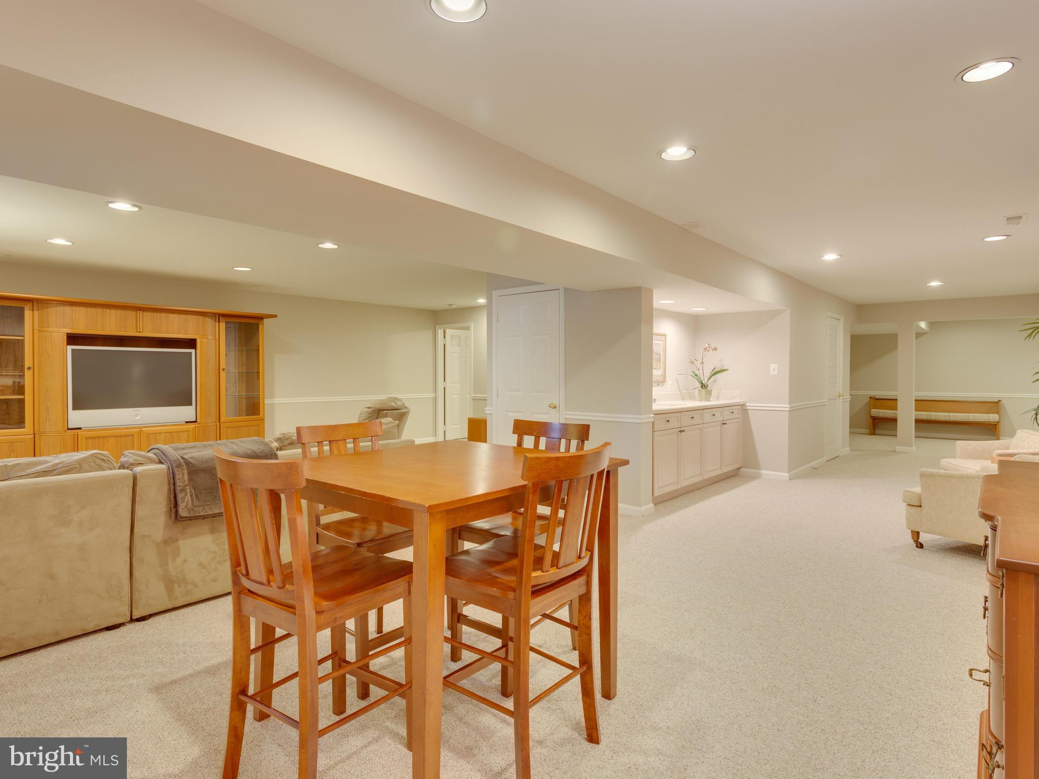 8119 Ridge Creek Way Springfield, VA 22153 - Photo 22 of 30 Lower Level w/ Wet Bar