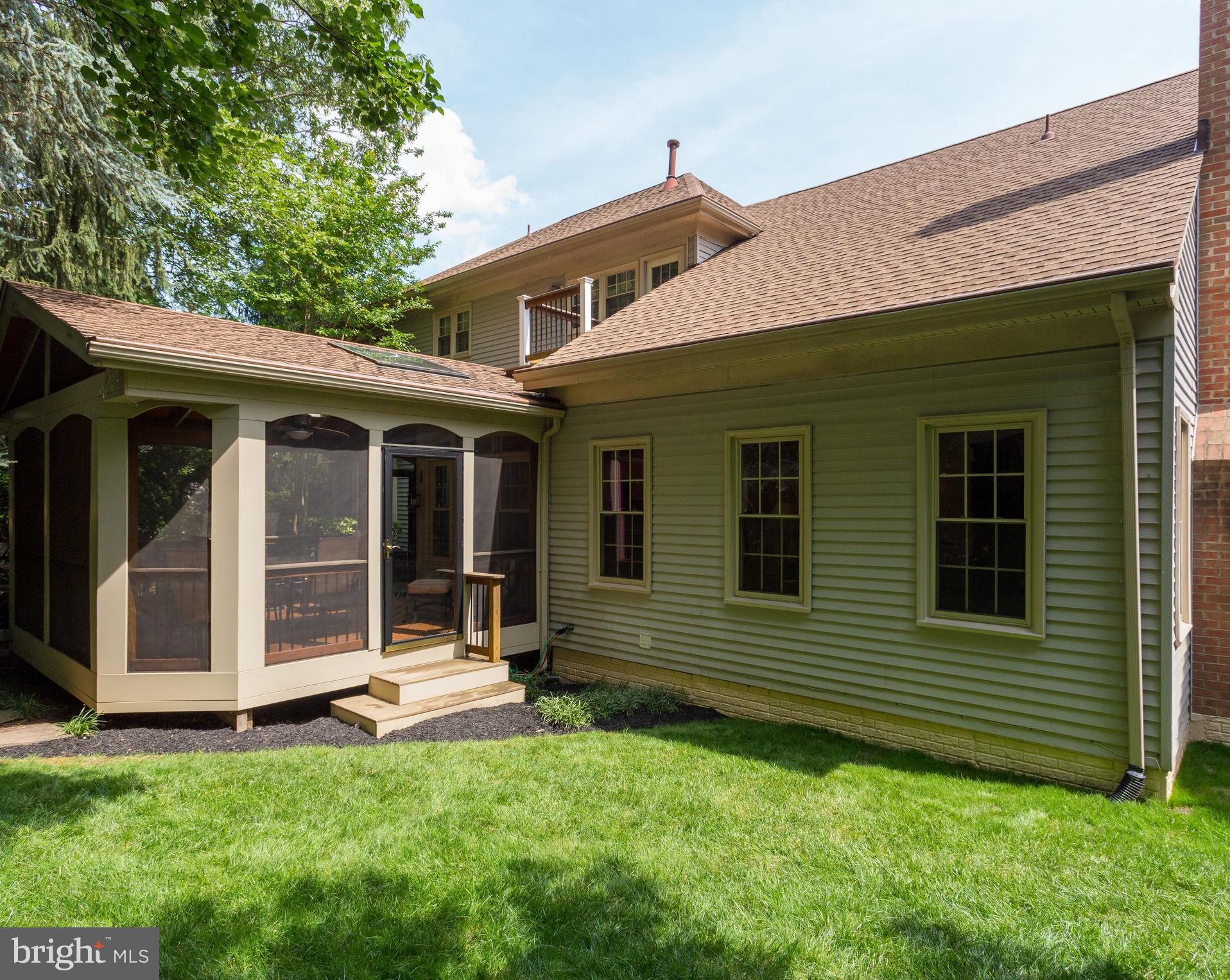 8119 Ridge Creek Way Springfield, VA 22153 - Photo 28 of 30 Meticulously Maintained - Inside and Out!