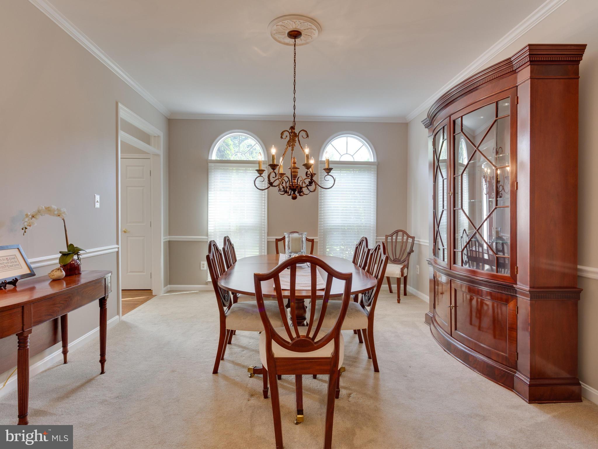 8119 Ridge Creek Way Springfield, VA 22153 - Photo 4 of 30 Formal Dining w/Plenty of Space to Spread Out