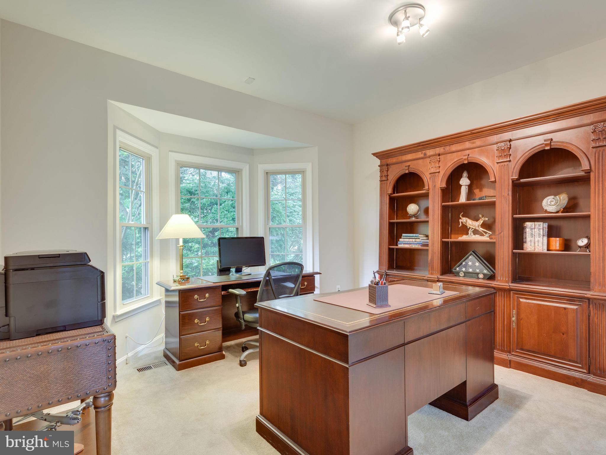 8119 Ridge Creek Way Springfield, VA 22153 - Photo 5 of 30 Office with Bay Window