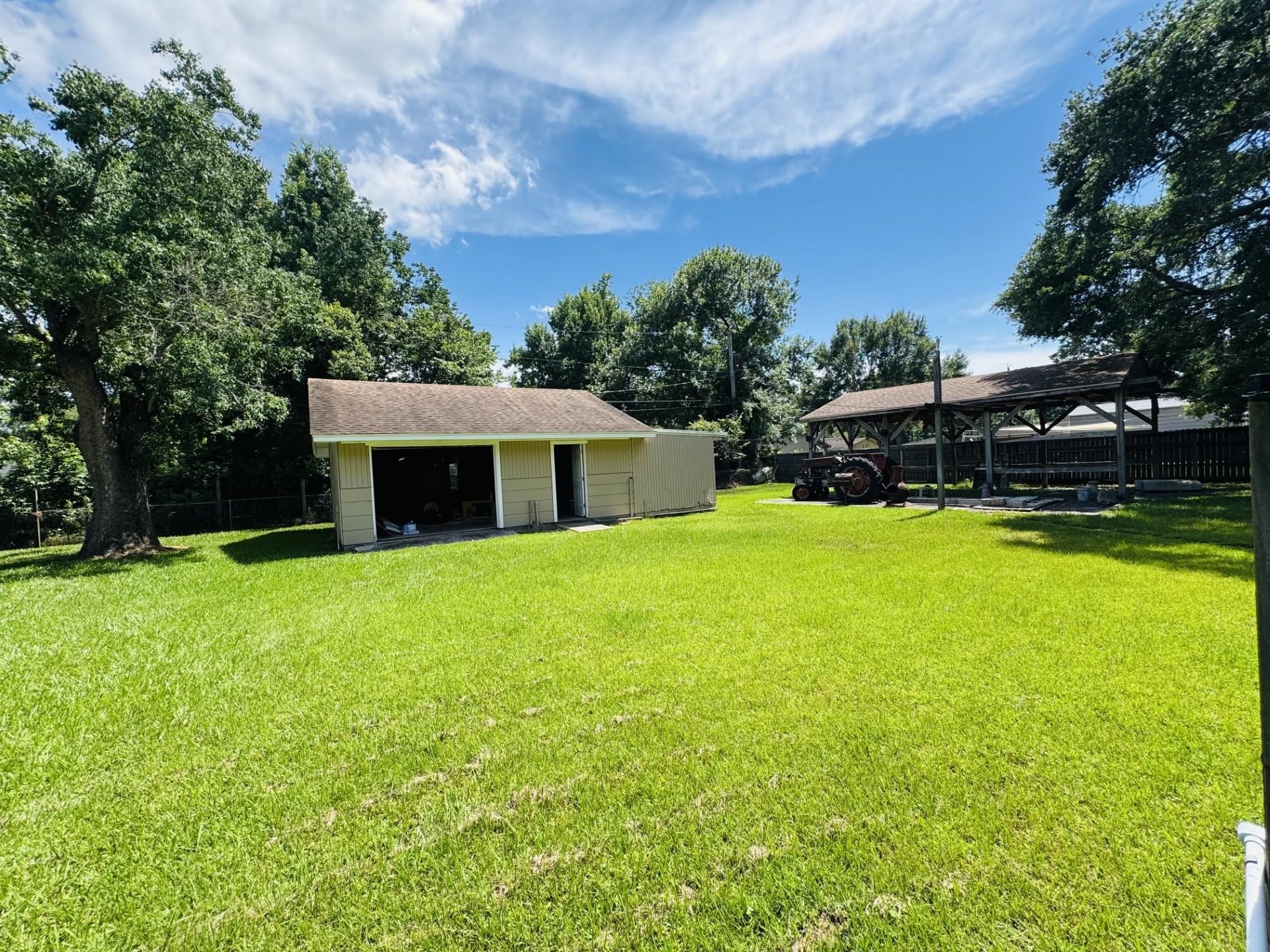 4012 Hillcrest Street Liberty, TX 77575 - Photo 14 of 20