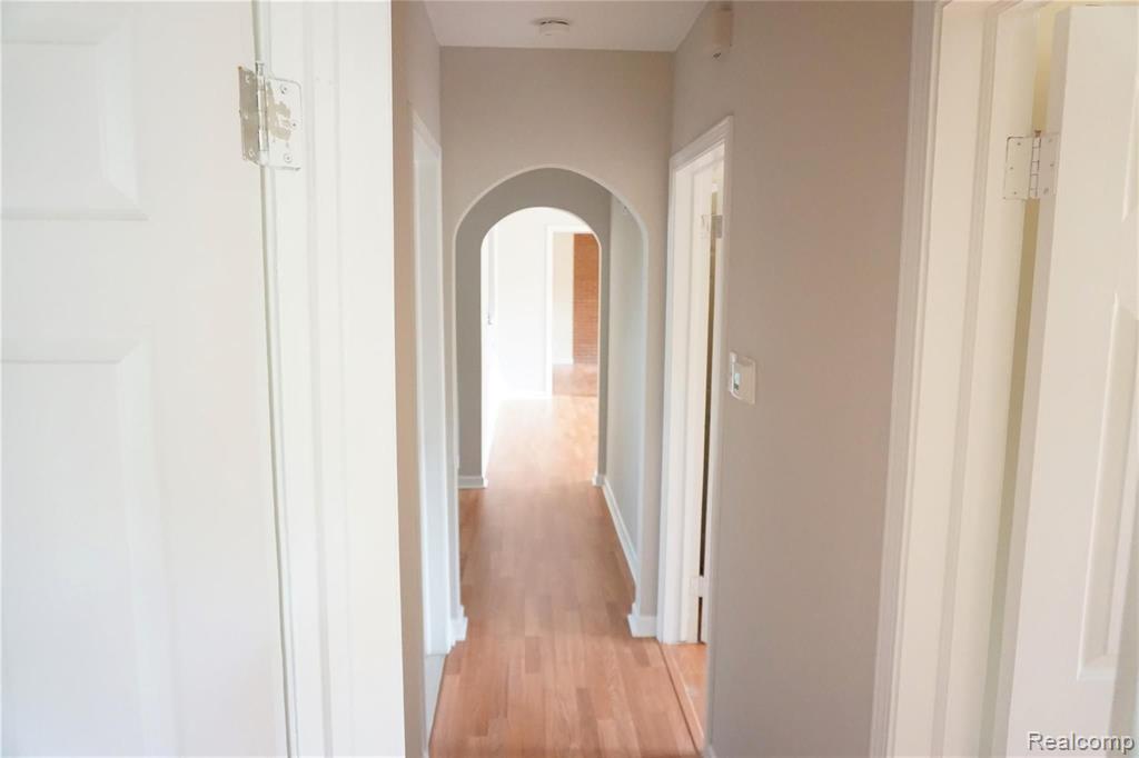 22541 Berg Road Southfield, MI 48033 - Photo 21 of 30