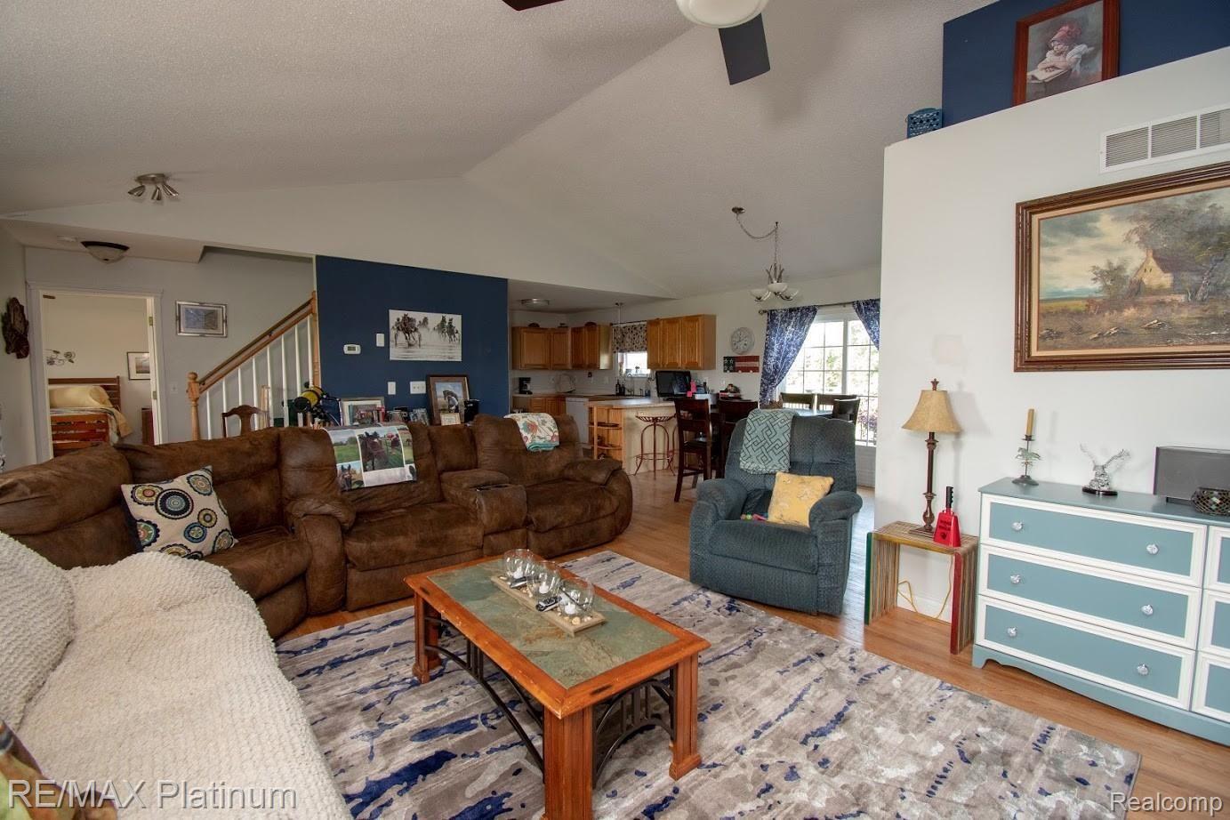 9699 Nicholson Road Fowlerville, MI 48836 - Photo 12 of 25 DSC_8134.jpg