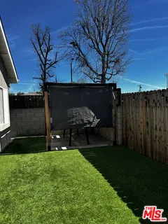 $3,650 | 6651 Aldea Avenue, Lake Balboa, CA 91406