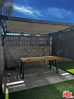 $3,650 | 6651 Aldea Avenue, Lake Balboa, CA 91406