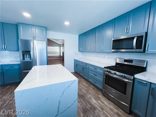 $2,964 | 1460 Covelo Court, Las Vegas, NV 89146