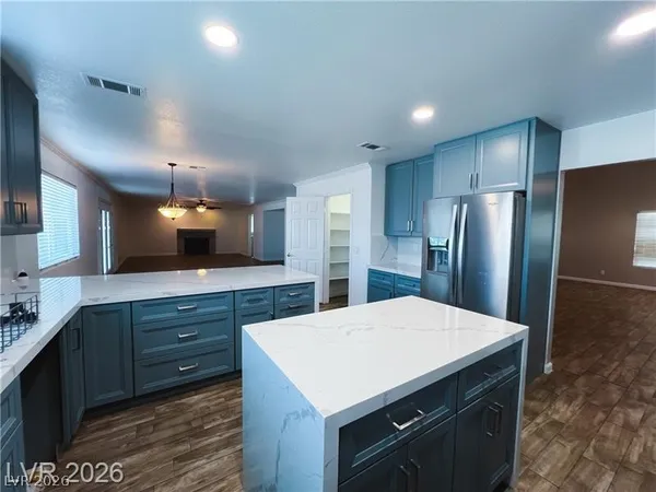 $2,964 | 1460 Covelo Court, Las Vegas, NV 89146