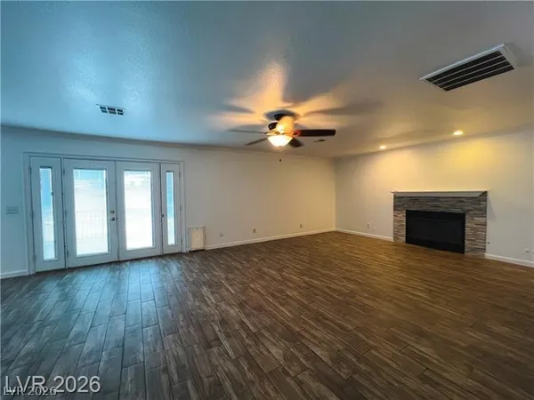 $2,964 | 1460 Covelo Court, Las Vegas, NV 89146