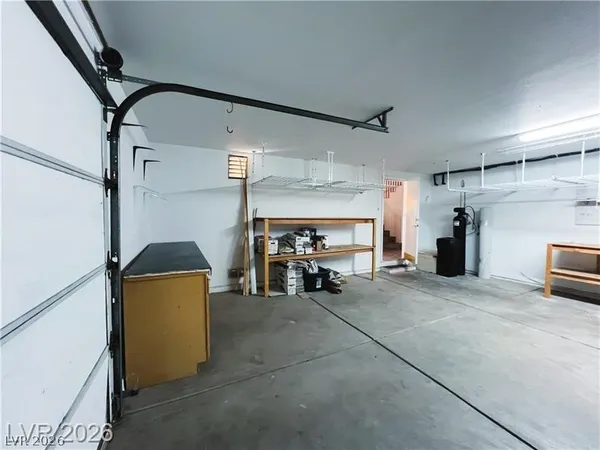 $2,964 | 1460 Covelo Court, Las Vegas, NV 89146