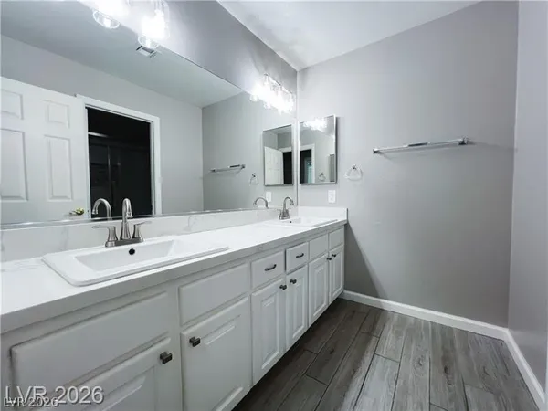 $2,964 | 1460 Covelo Court, Las Vegas, NV 89146