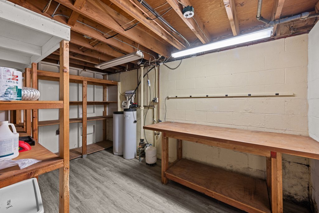501 38th Street Moline, IL 61265 - Photo 24 of 32