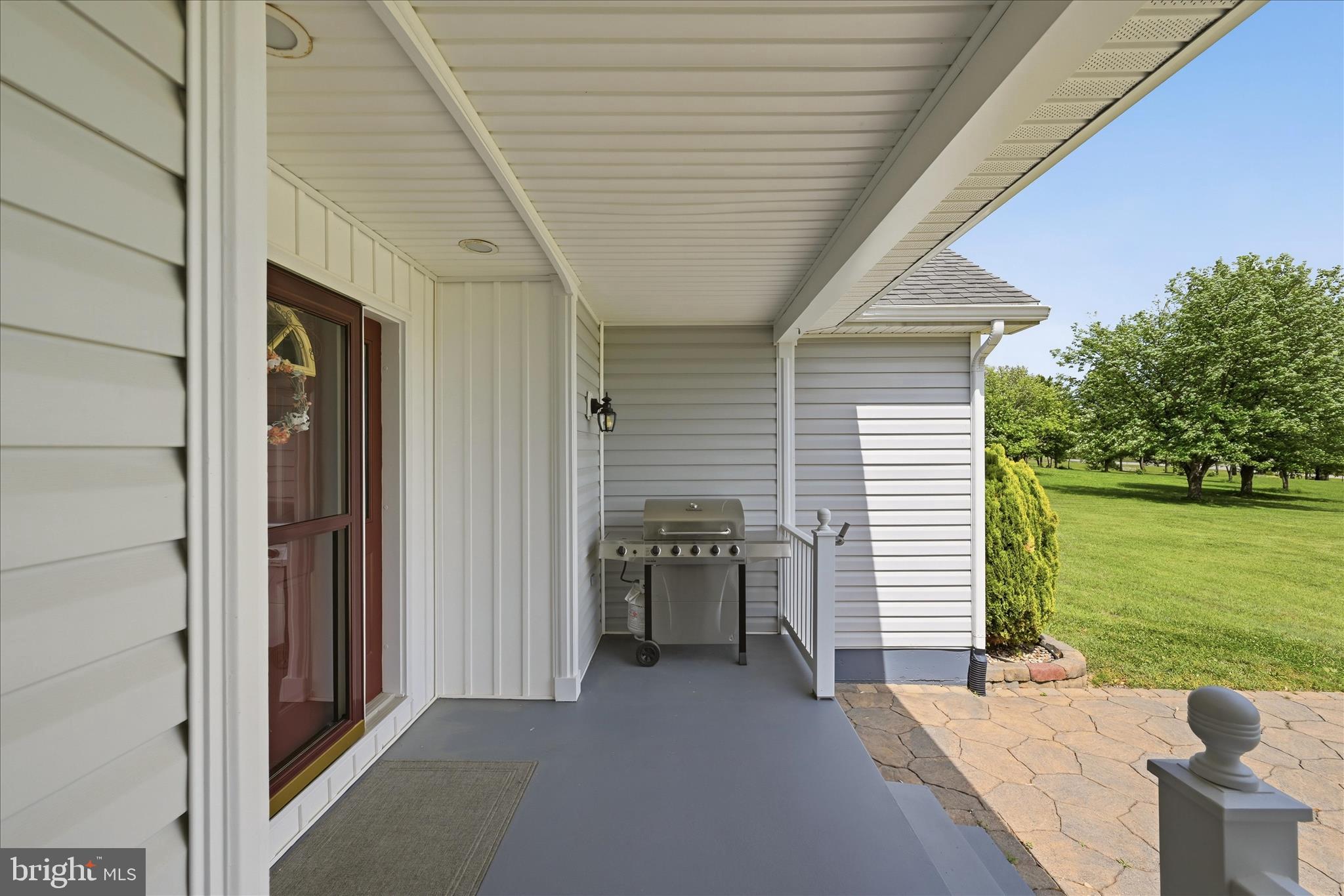 16335 Back Road Strasburg, VA 22657 - Photo 9 of 56 Front Porch