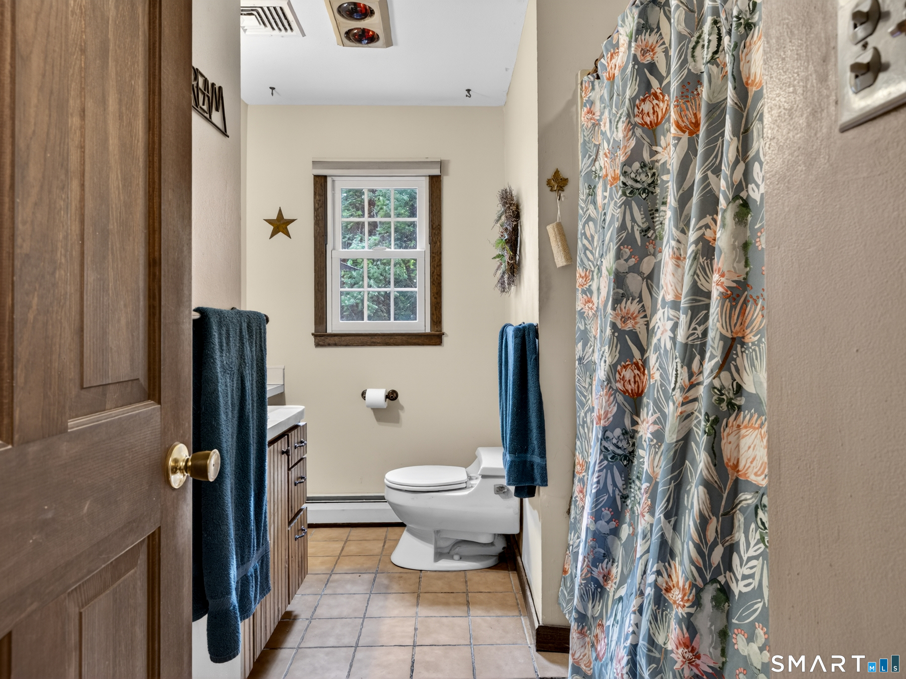 14 Hunters Ridge Road Shelton, CT 06484 - Photo 12 of 39