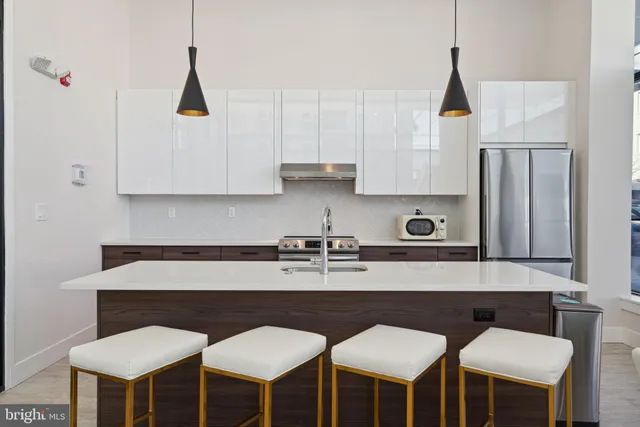 $1,595 | 720 West Thompson Street, Unit 1B204, Philadelphia, PA 19122