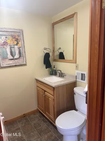 $358,500 | 104 Haughney Road, Troy, NY 12182