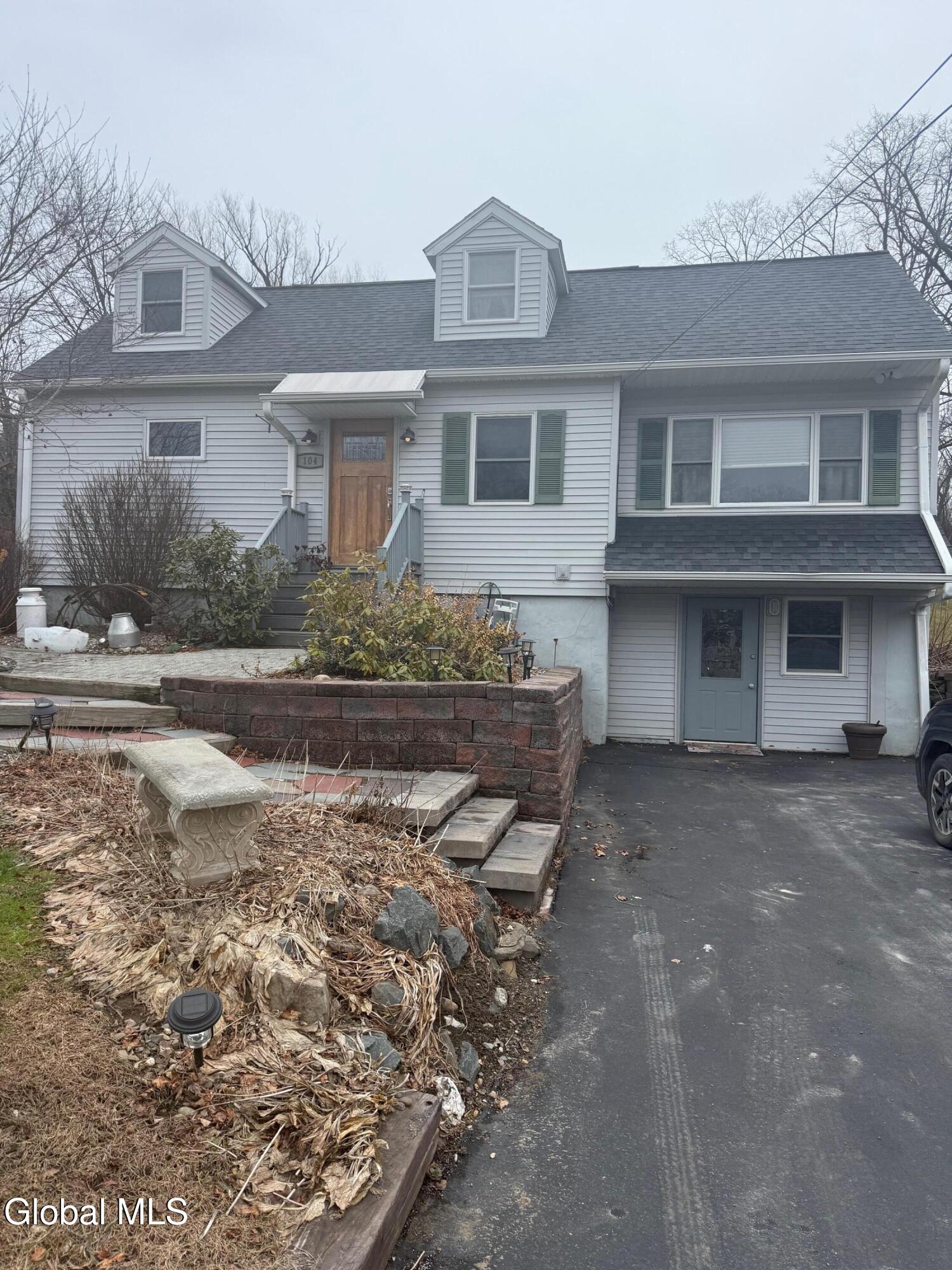 104 Haughney Road Troy, NY 12182 - Photo 2 of 49 IMG_3338 (2)