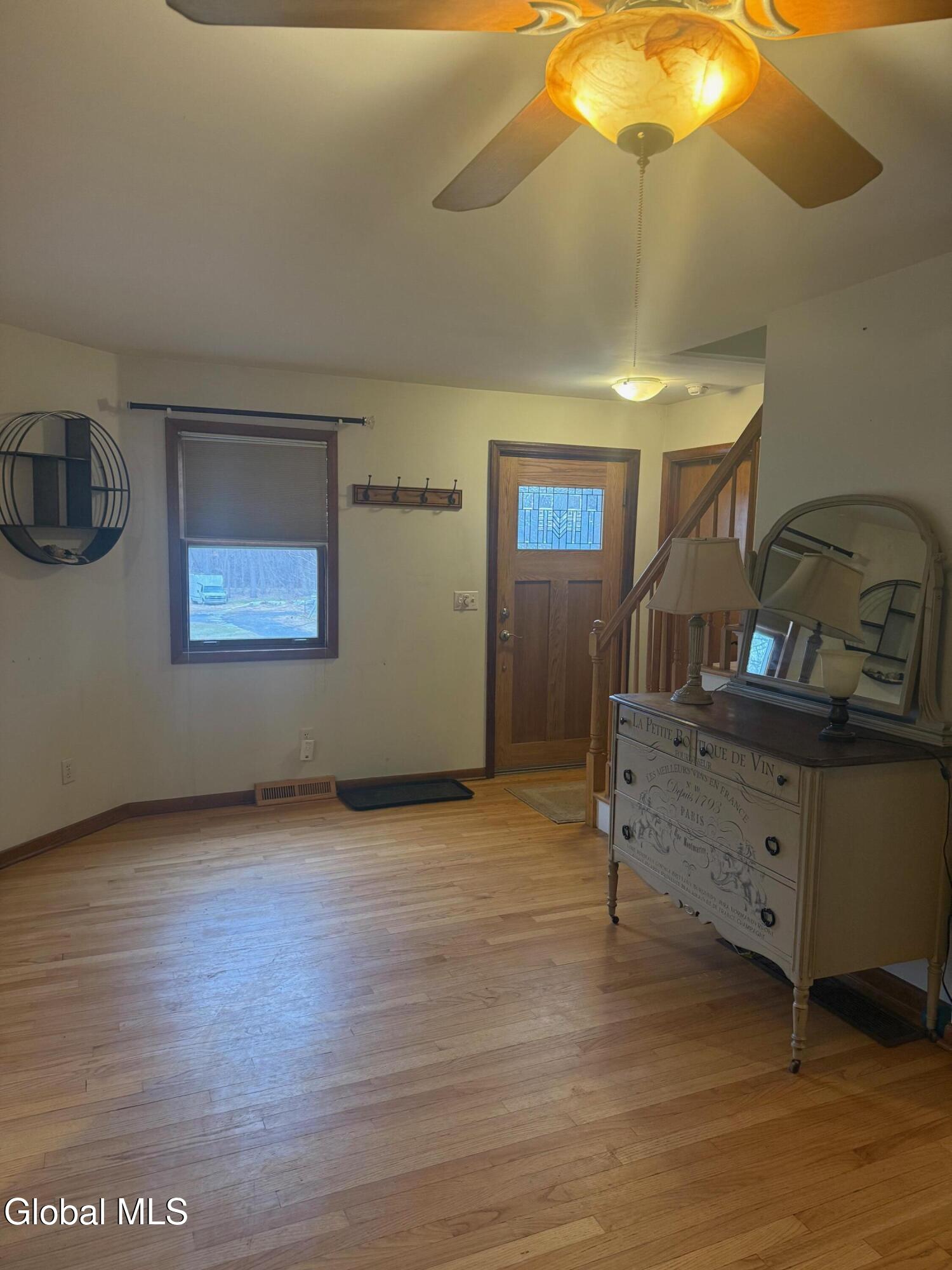 104 Haughney Road Troy, NY 12182 - Photo 5 of 49 IMG_3315