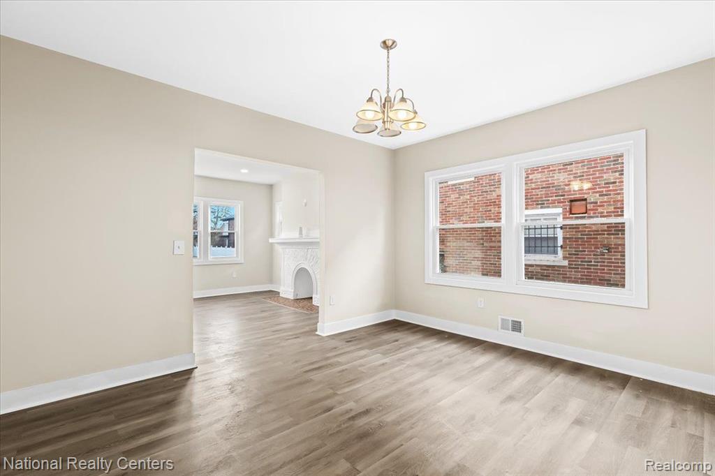 17523 Santa Rosa Drive Detroit, MI 48221 - Photo 6 of 13 Gallery Image 6
