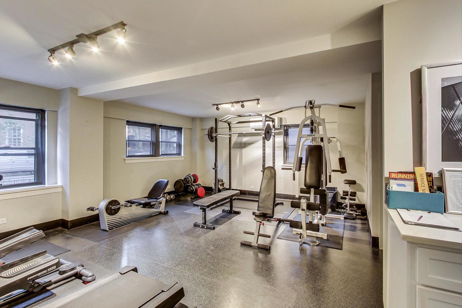 1350 North Astor Street, Unit 8B Chicago, IL 60610 - Photo 26 of 27 a view of a room with gym equipment