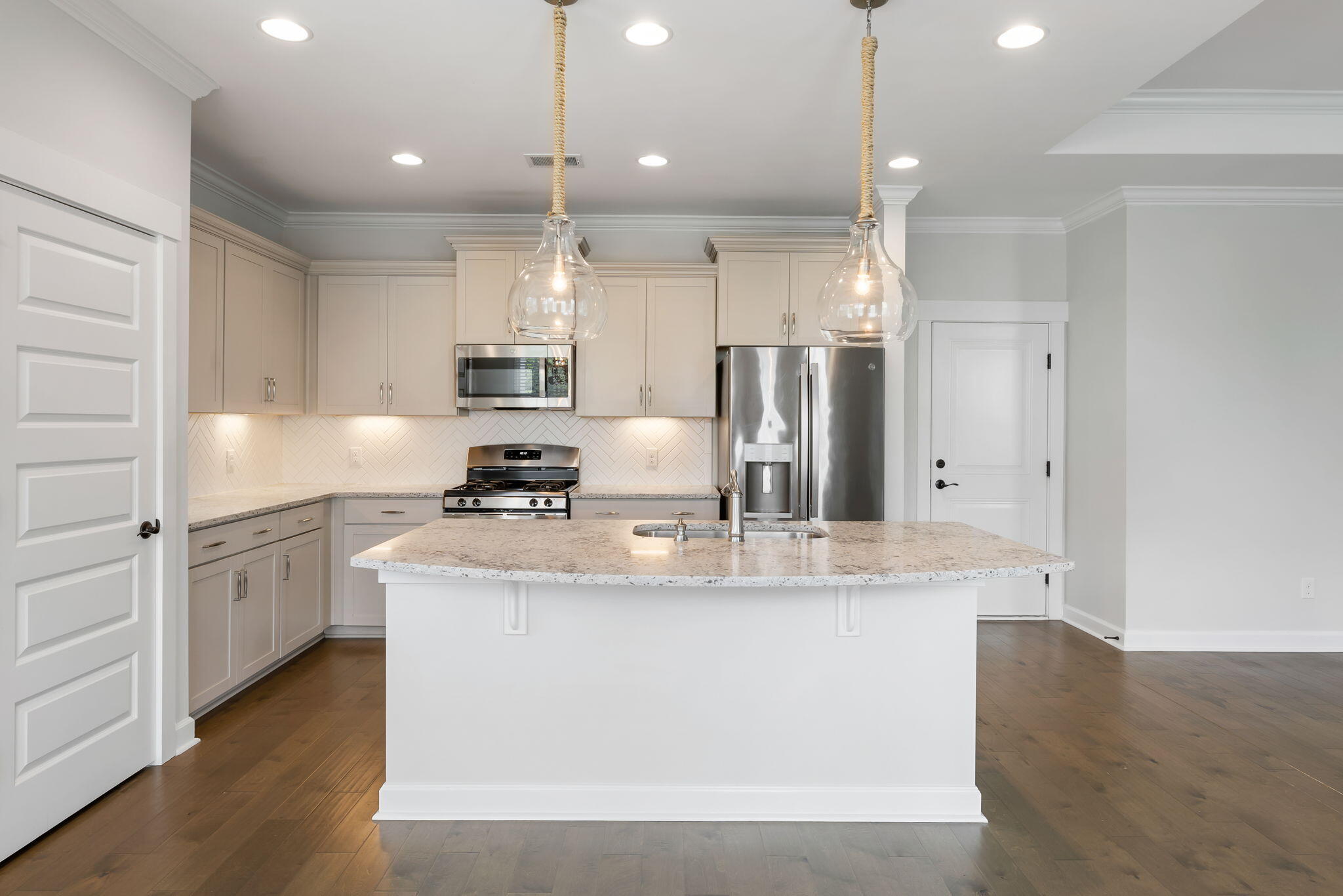 2829 Cavalcade Circle Johns Island, SC 29455 - Photo 6 of 29 6-web-or-mls-2829 Cavalcade Cir CoastalR