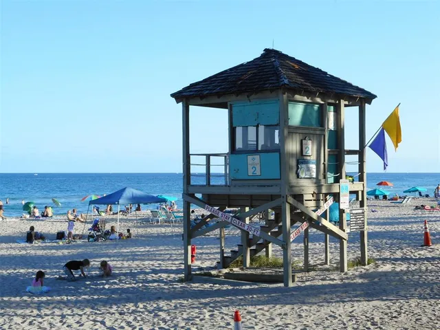 $239,000 | 3300 West Rolling Hills Circle, Unit 610, Davie, FL 33328