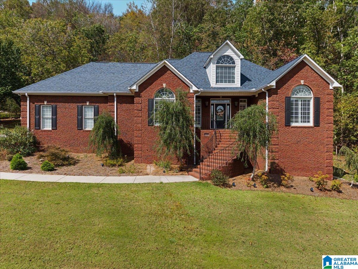 200 Quail Ridge Road Oneonta, AL 35121 - Photo 3 of 33