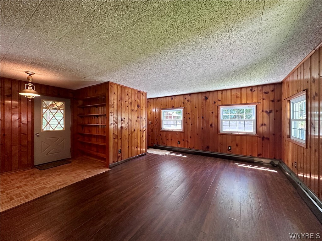 5306 Russell Road Stafford, NY 14020 - Photo 10 of 46
