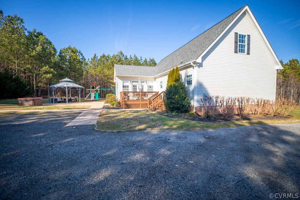 209 Chapel Road Kenbridge, VA 23944 - Photo 5 of 31 a view of a house with a yard