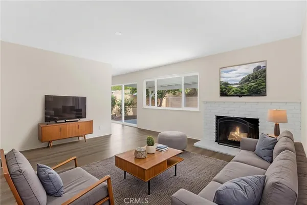 $1,399,000 | 938 Cheyenne Street, Costa Mesa, CA 92626