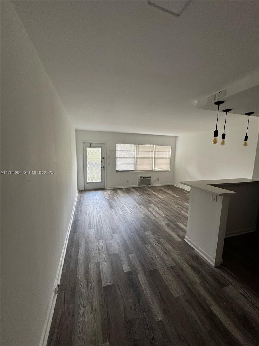 22 Suffolk A, Unit 22 Boca Raton, FL 33434 - Photo 2 of 21