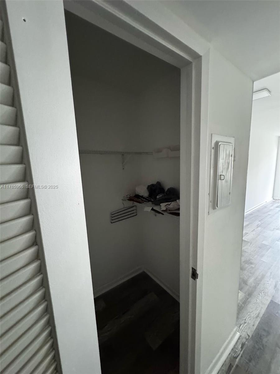 22 Suffolk A, Unit 22 Boca Raton, FL 33434 - Photo 4 of 21