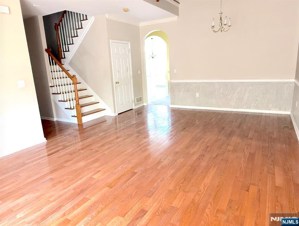 5 Magnolia Lane, Unit 54 Cedar Grove, NJ 07009 - Photo 3 of 22