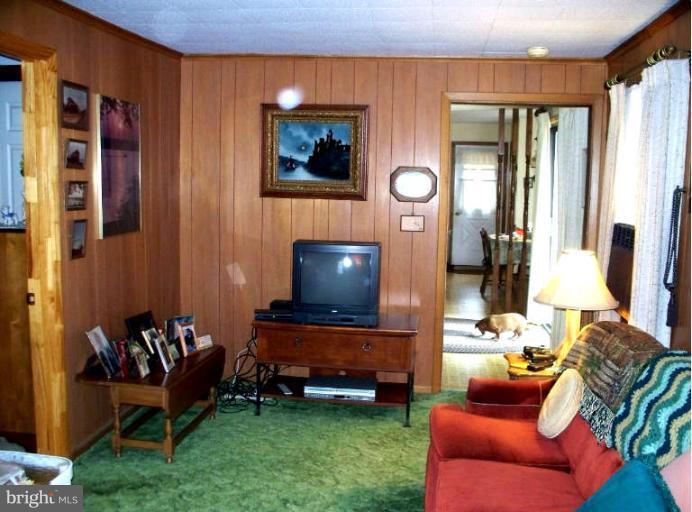 2216 Perryman Road Aberdeen, MD 21001 - Photo 17 of 23 Living Room
