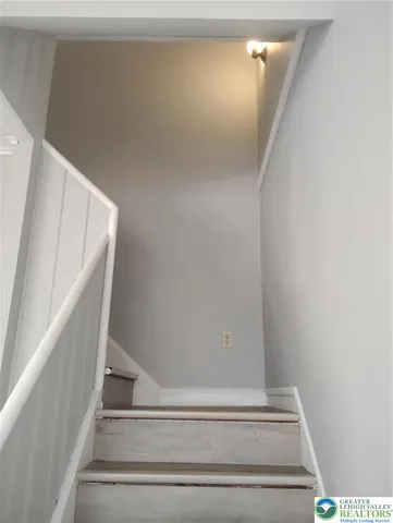 $258,900 | 805 North Oswego Street, Allentown, PA 18109