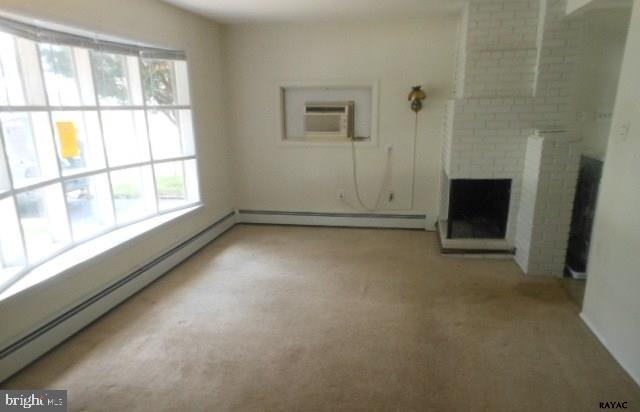 811 Fireside Road York, PA 17404 - Photo 4 of 10
