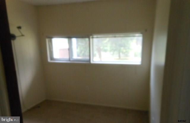 811 Fireside Road York, PA 17404 - Photo 10 of 10