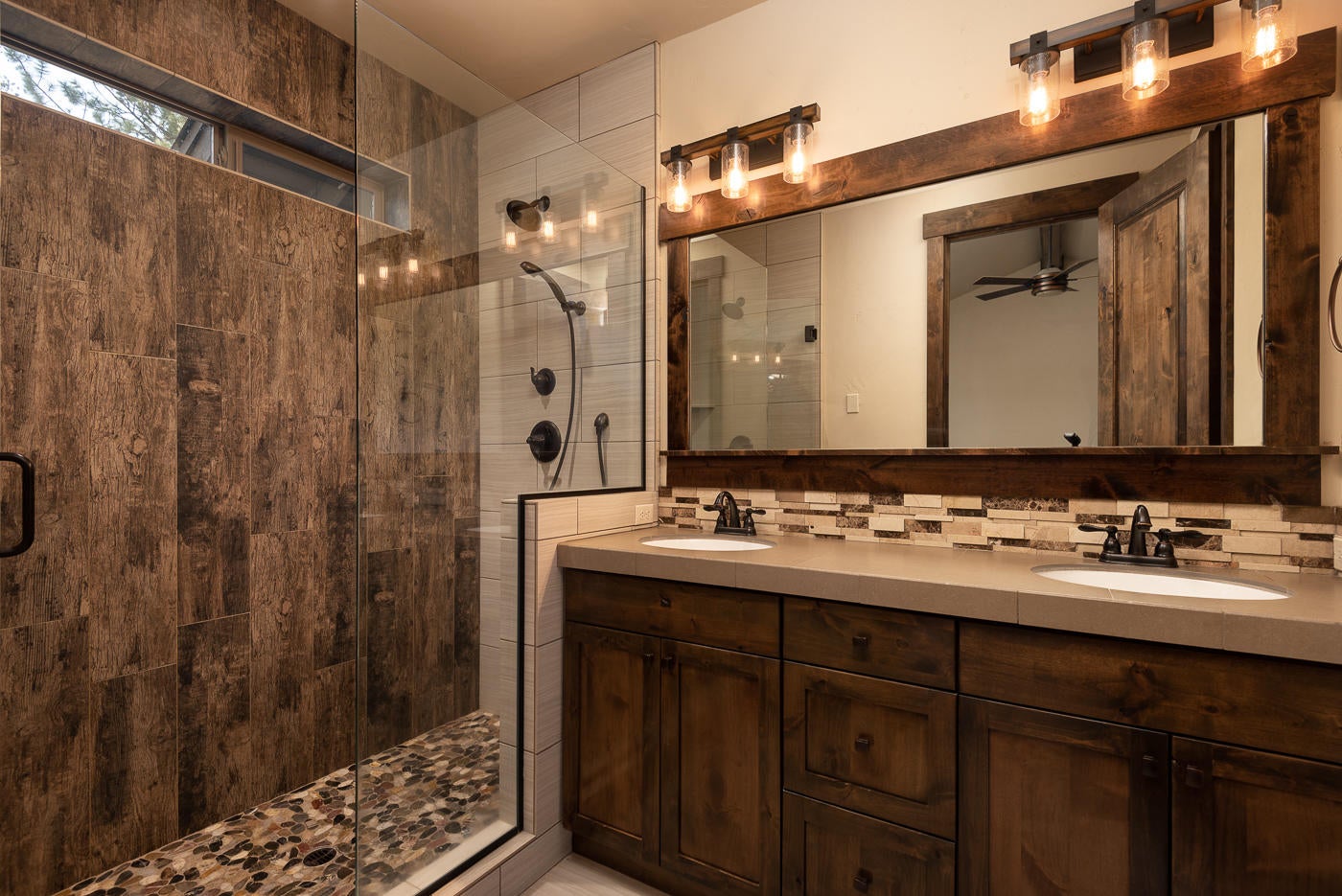 17055 Fontana Road Bend, OR 97707 - Photo 14 of 25 Master Shower