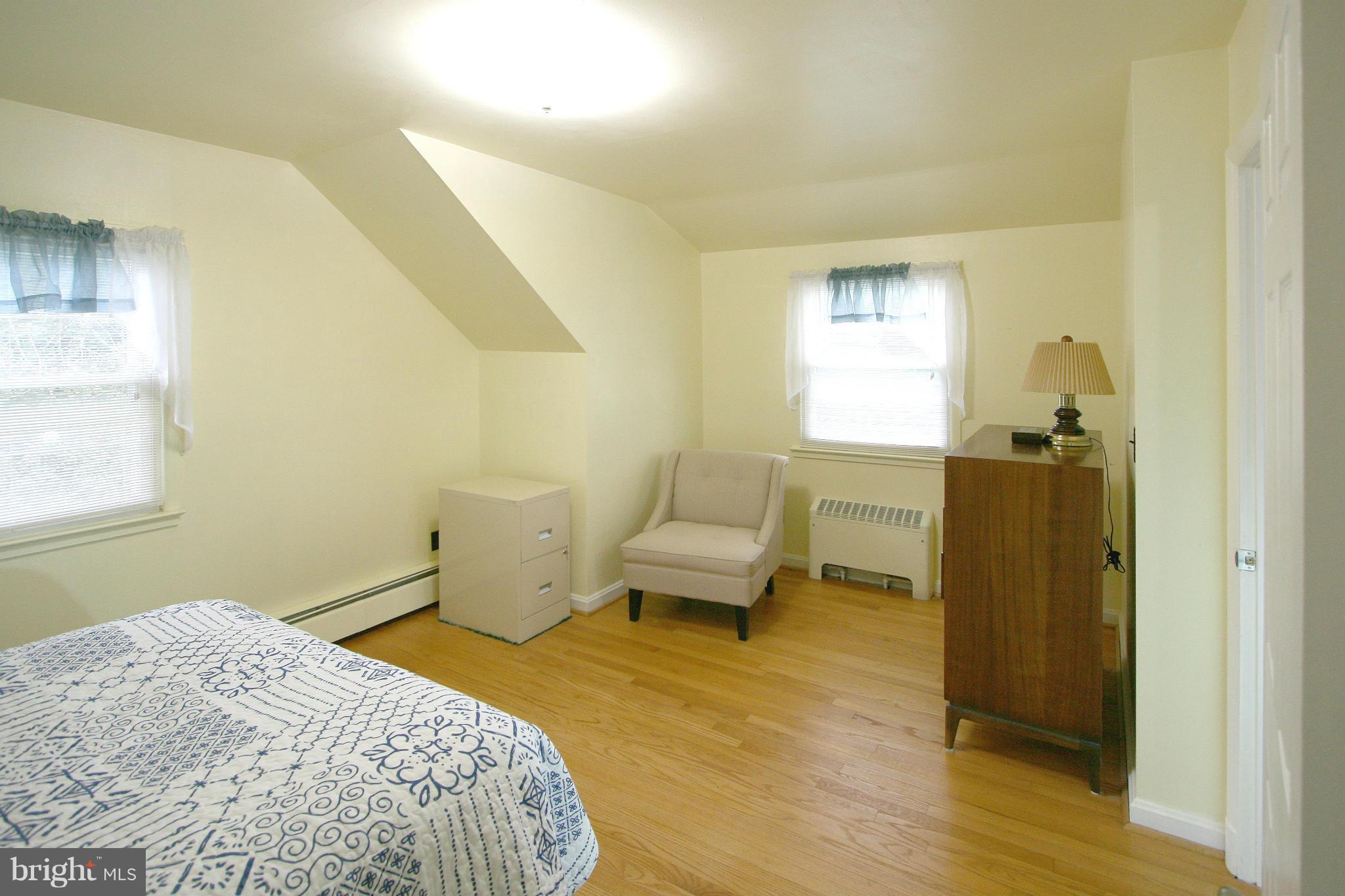 2525 Briggs Chaney Road Silver Spring, MD 20905 - Photo 13 of 30 Bedroom 3