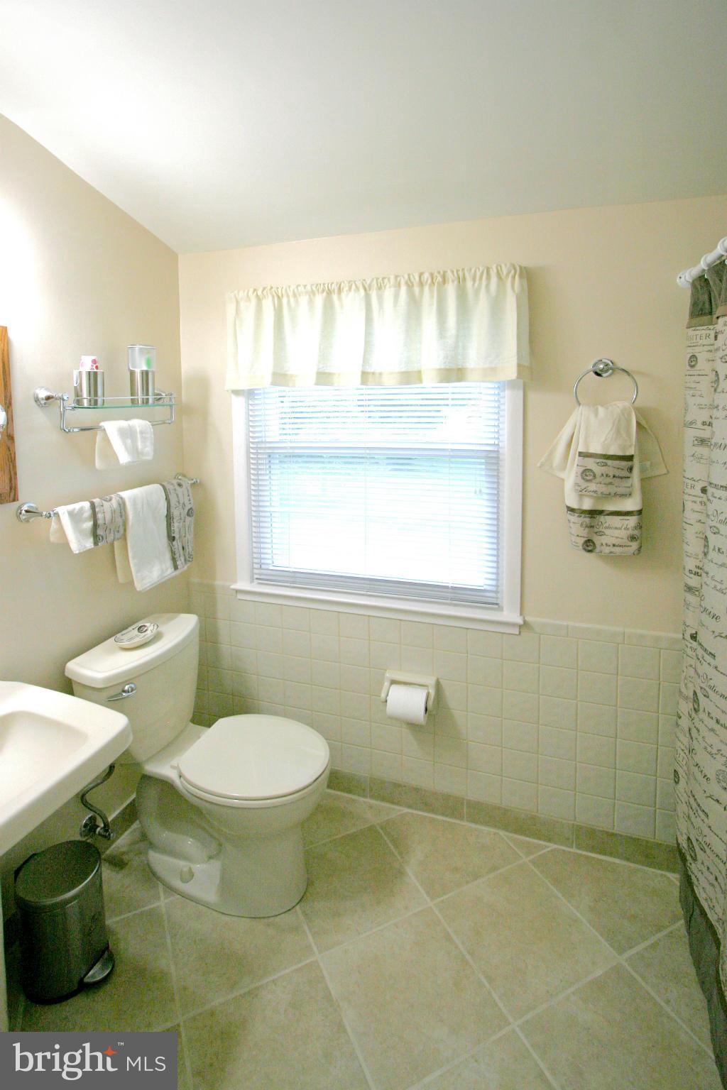 2525 Briggs Chaney Road Silver Spring, MD 20905 - Photo 14 of 30 Full Bath 2nd Level