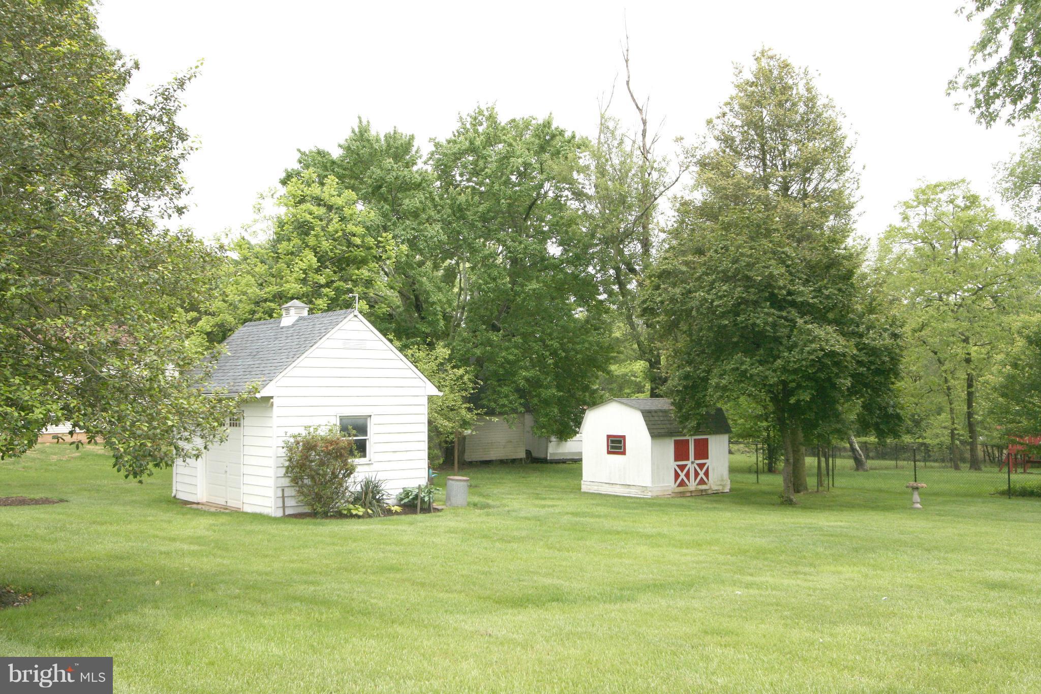 2525 Briggs Chaney Road Silver Spring, MD 20905 - Photo 25 of 30 Sheds