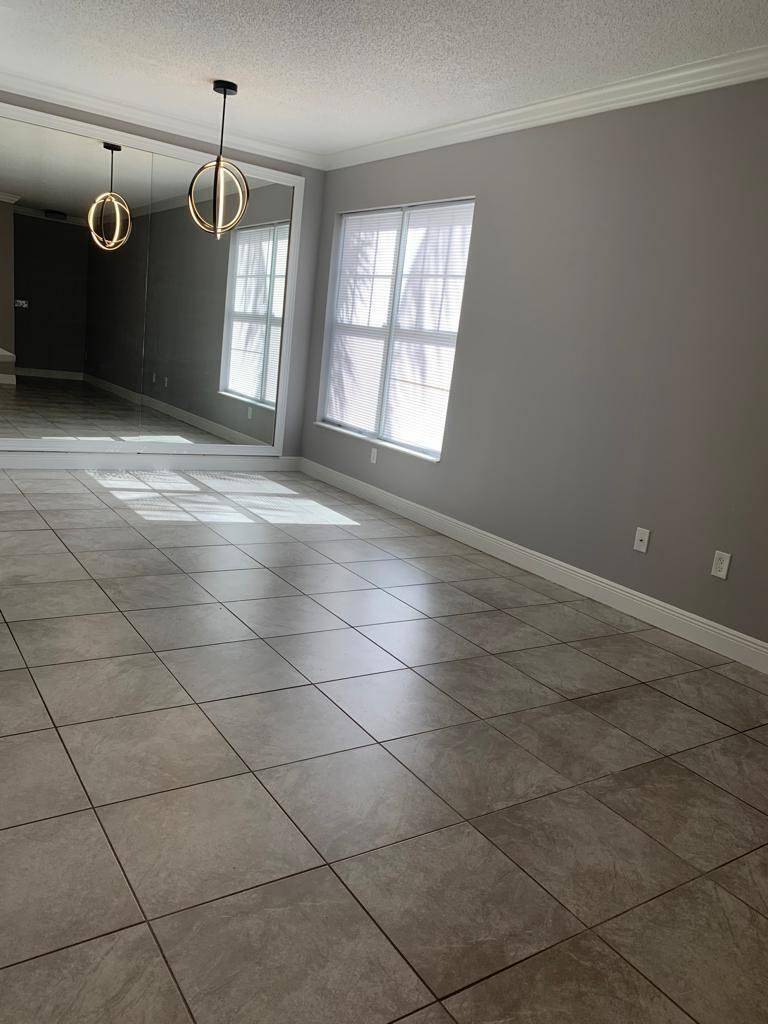 6020 West Sample Road, Unit 105 Coral Springs, FL 33067 - Photo 16 of 50 6020 W Sample Rd # 105 Coral Springs din