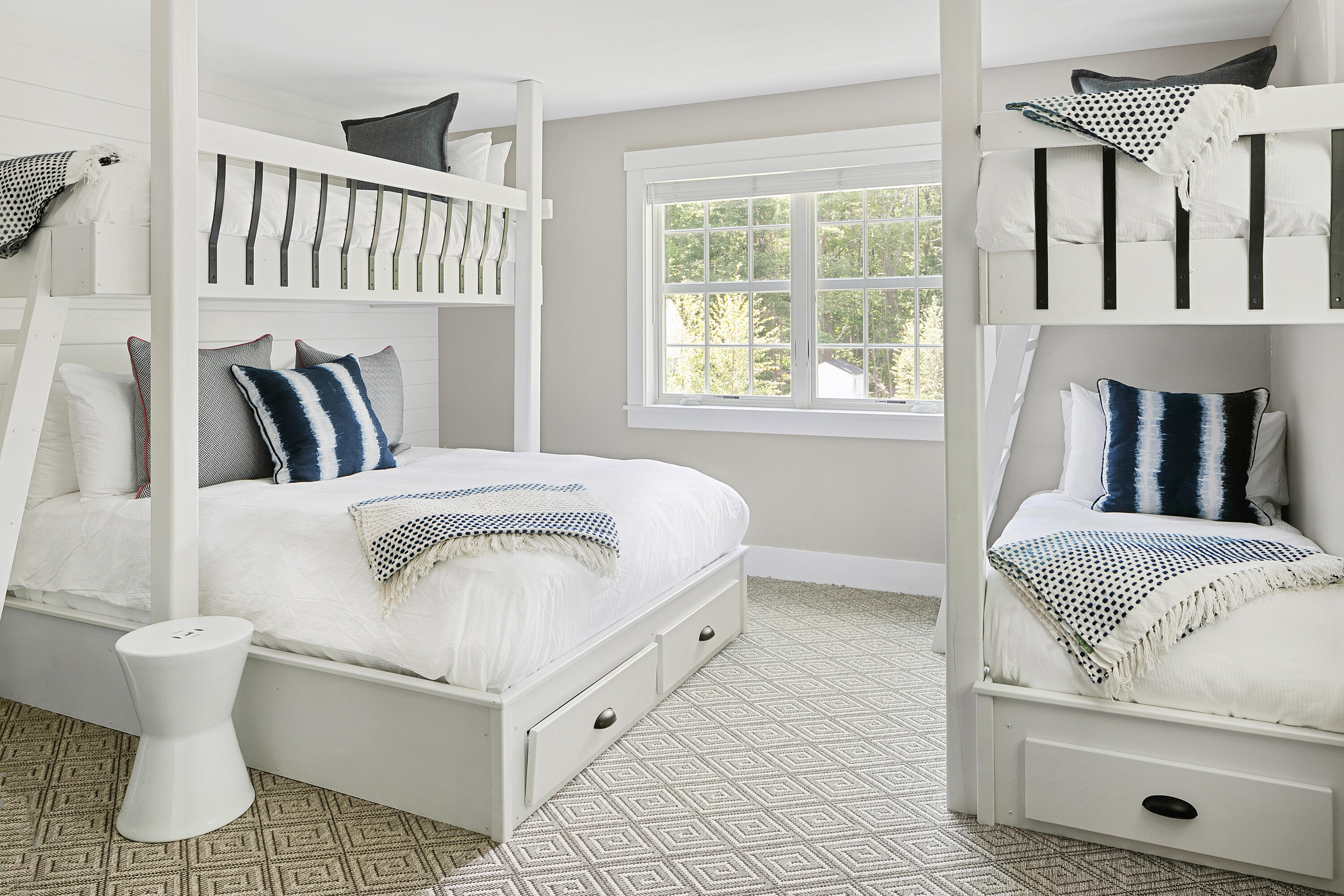 15 Langsford Road, Unit 9 Kennebunkport, ME 04046 - Photo 13 of 14 Kennebunkport Resort Collection Langsfor
